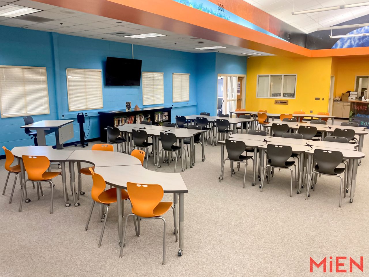 Walter Johnson Middle School Library - MiEN Company®