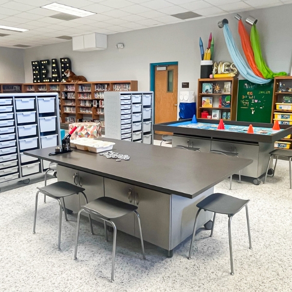 CRE8 Makerspace Table Large Install