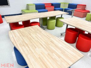 Bloomfield Elementary Colorful Classroom