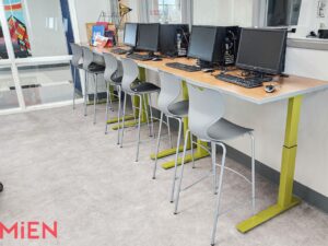 Effingham High School Media Center and Lab Spaces