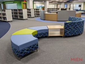 Lake Zurich High School Learning & Innovation Hub